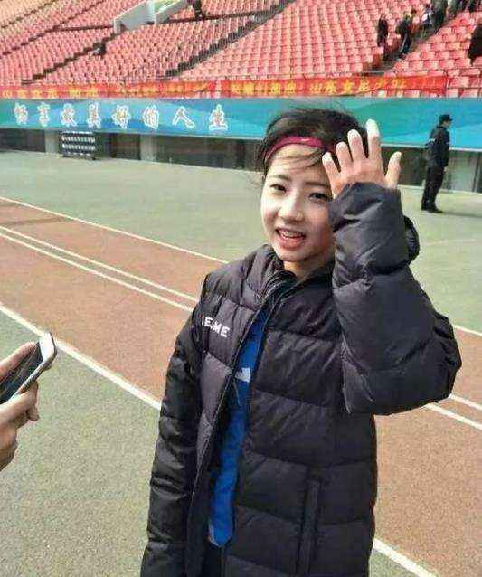 申花元气少女熊熙,中国女足新晋女神熊熙