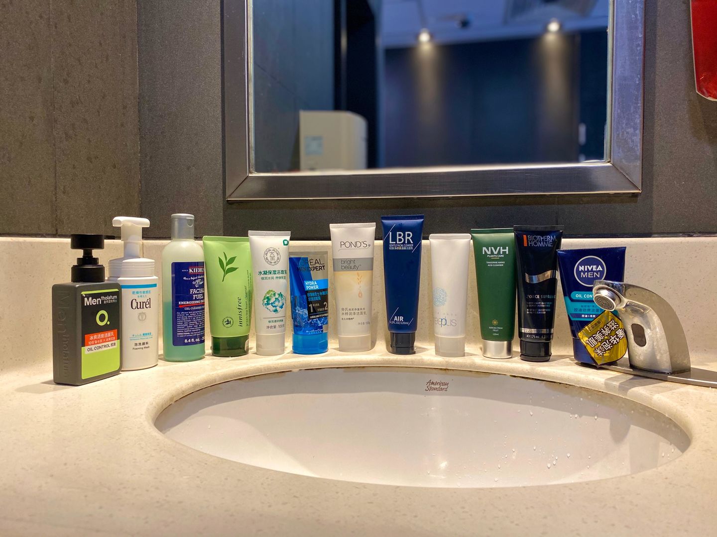 科颜氏男士活力啫喱洗面奶测评,科颜氏洗面奶啫喱测评蓝瓶