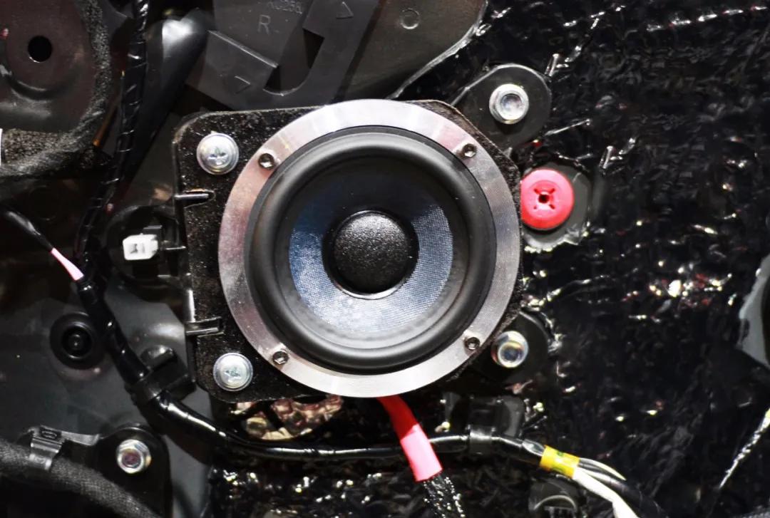 次世代马自达3改音响方案,经典马自达3音响改装