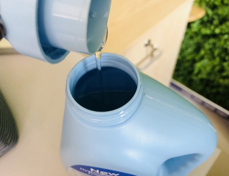 除螨持久去污防静电婴幼儿洗衣液,防静电除菌除螨除污留香洗衣液