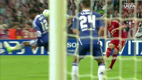 切尔西拜仁点球大战德罗巴,德罗巴绝杀拜仁慕尼黑划出三条杠