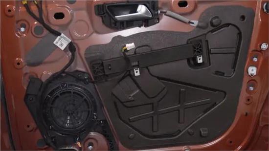 标致4008拆车,标致4008拆钥匙