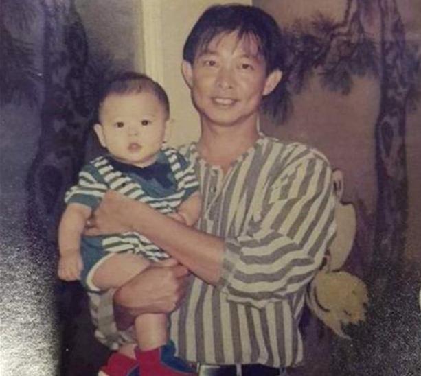 陈立农赤狐书生采访,陈立农赤狐书生翻跟头