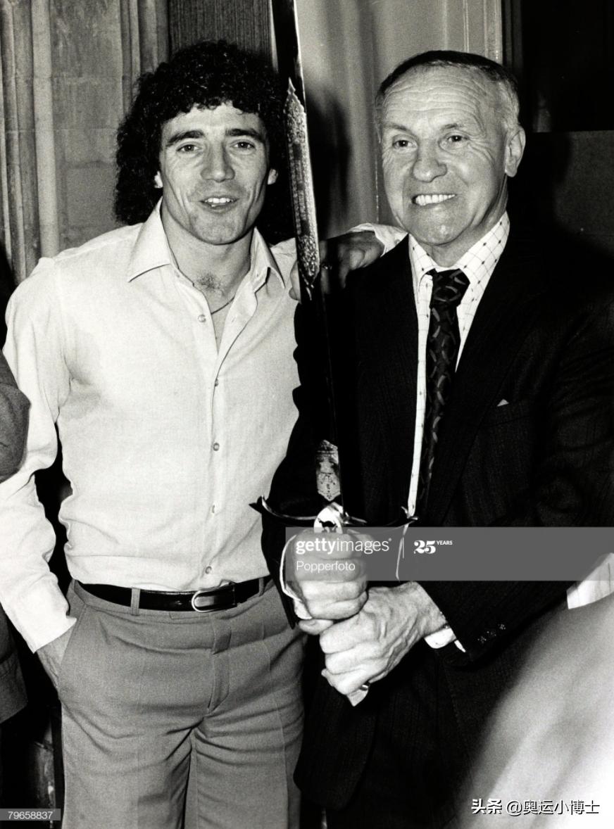 红军长征战斗史,红军长征史第二章进军遵义