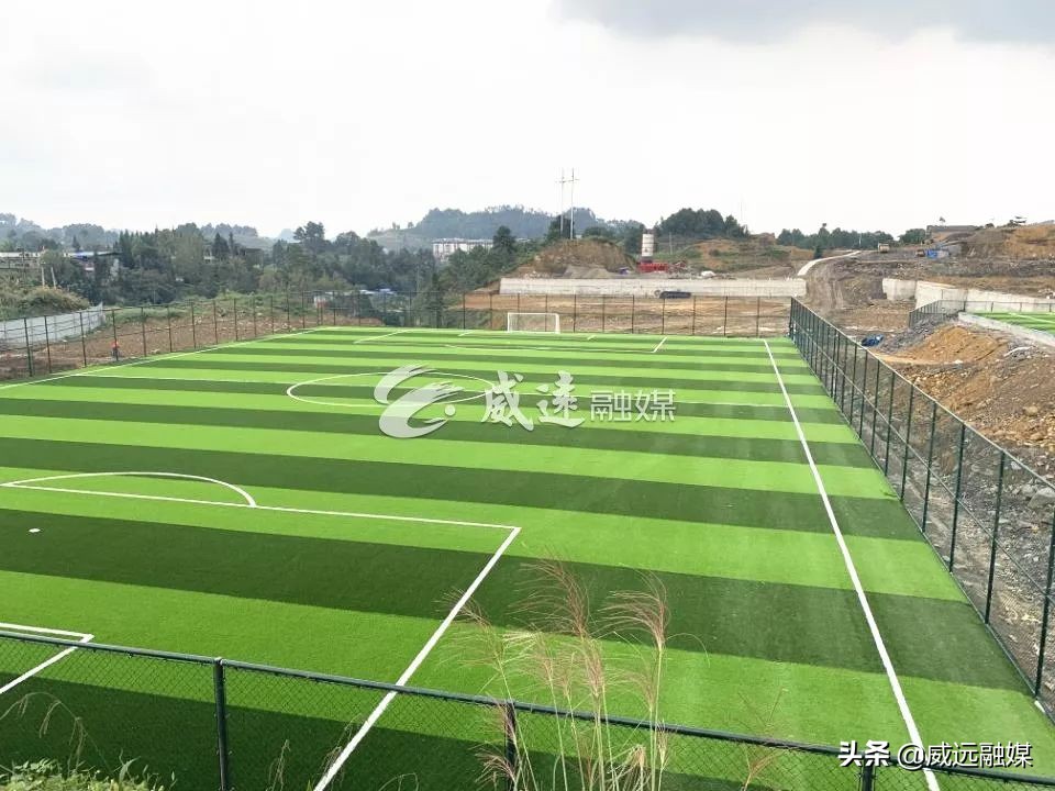 濞佽繙瓒宠鍩哄湴,瓒宠鍩哄湴