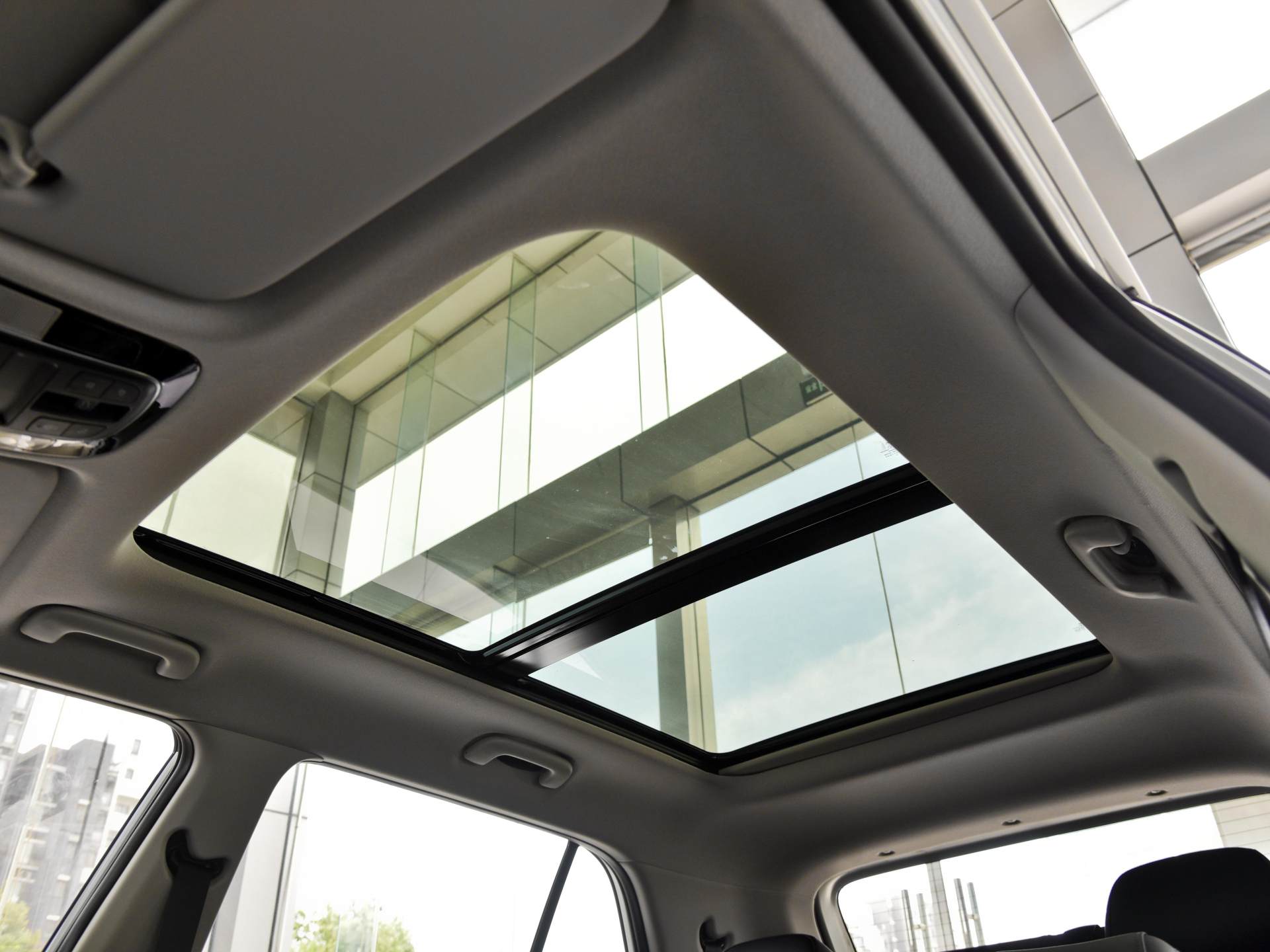 现代ix252020款1.5lcvt智能型,降价合资车suv