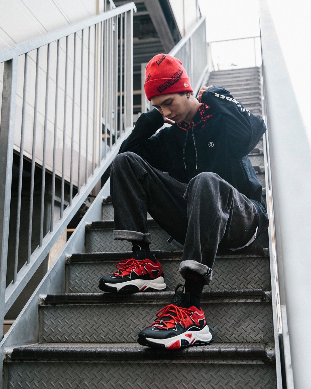 易烊千玺平价潮牌鞋子,易烊千玺吴磊同款衣服