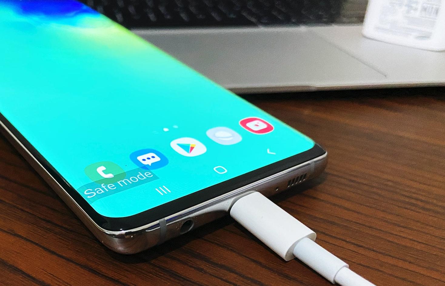 体验三星系统最好的手机,三星s10e小屏