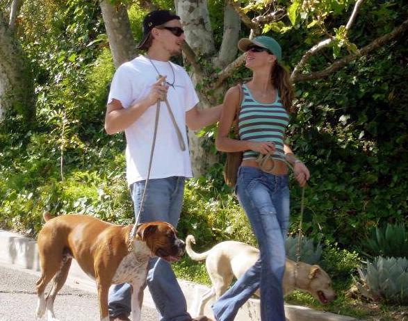 球花追小李子,小李子多有魅力