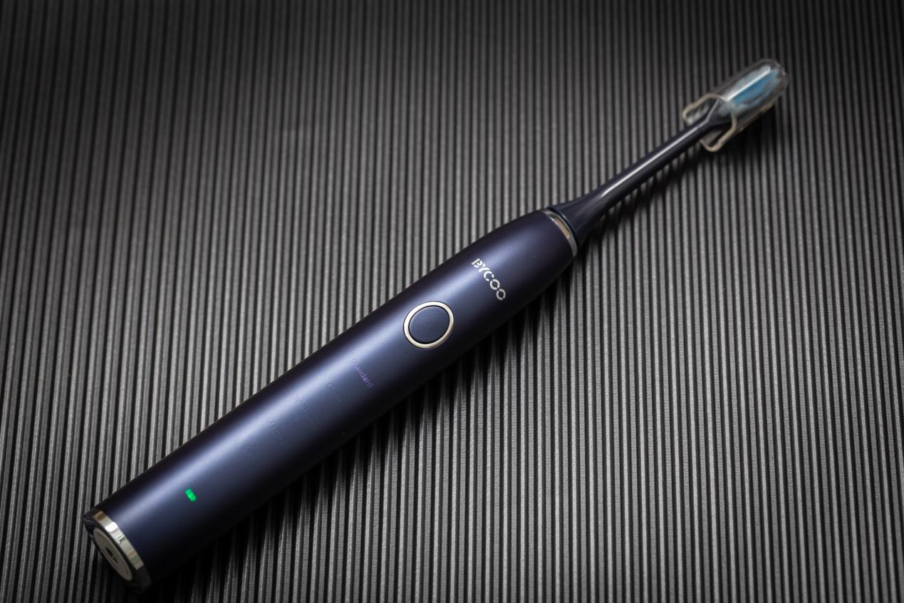 电动牙刷比较三大选购技巧避坑,最新电动牙刷选购攻略