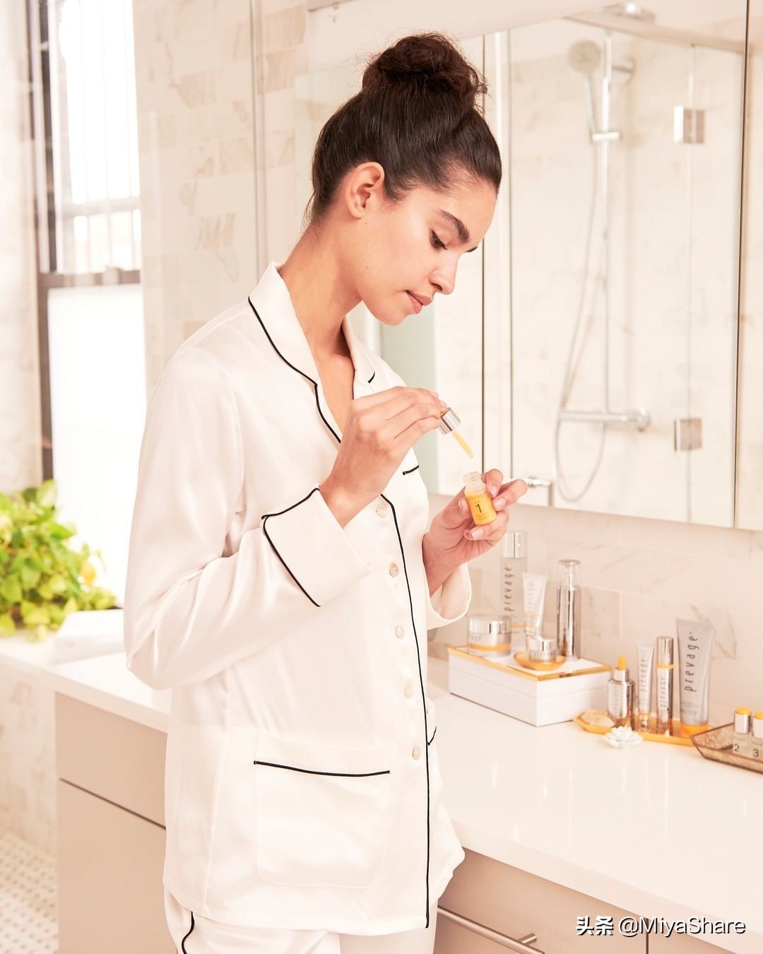 化妆水黏黏的好不好,化妆水兰蔻和雅诗兰黛