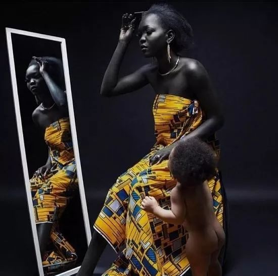 世界最黑的女模特,史上最黑的女模特