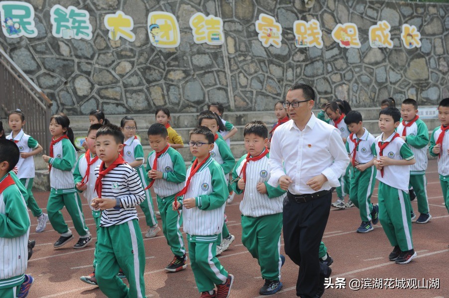 我的入党故事陈金涛,我的入党故事不忘初心与党同行