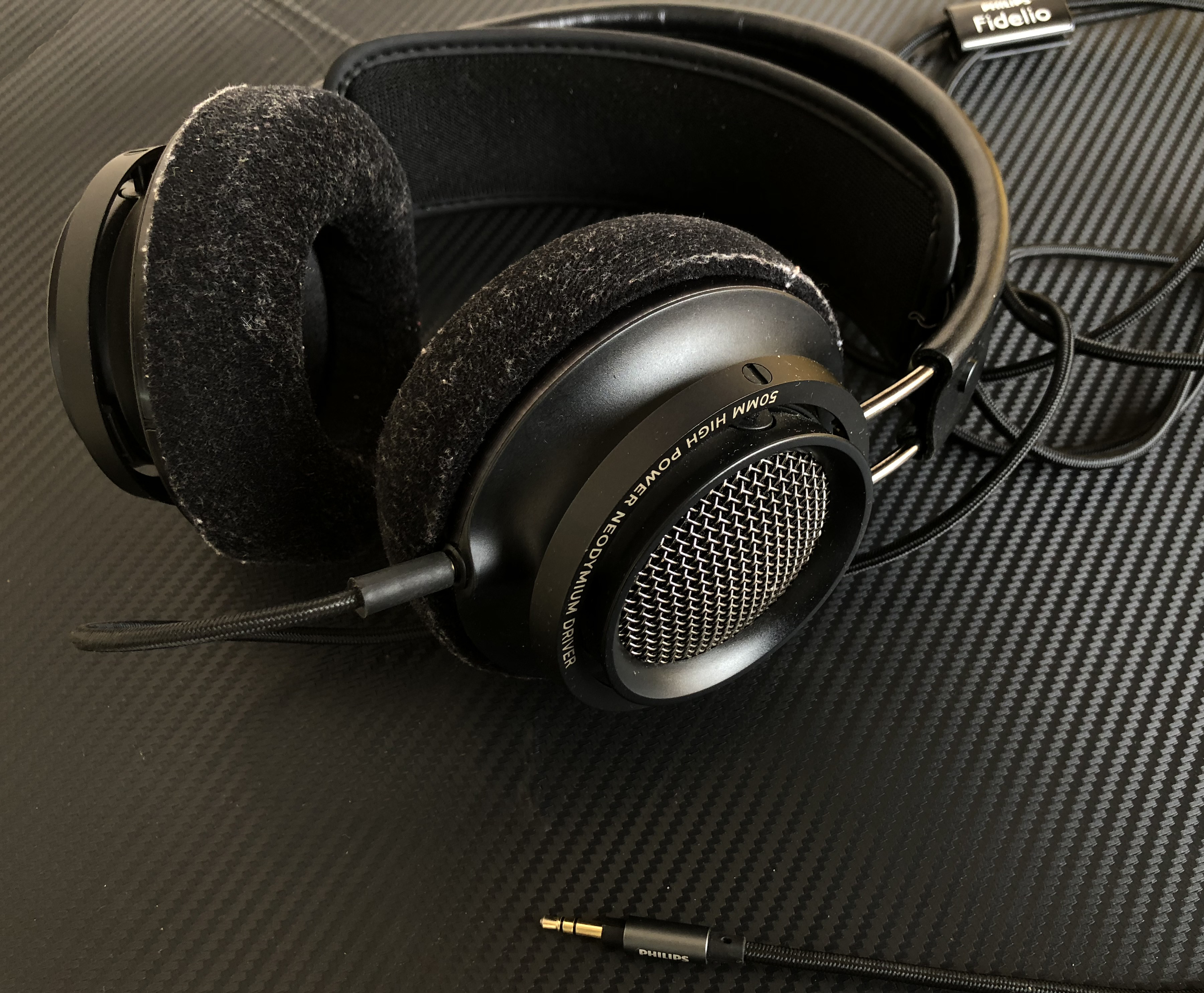 飞利浦耳机fidelio怎么拆,单元母排烧了怎么办