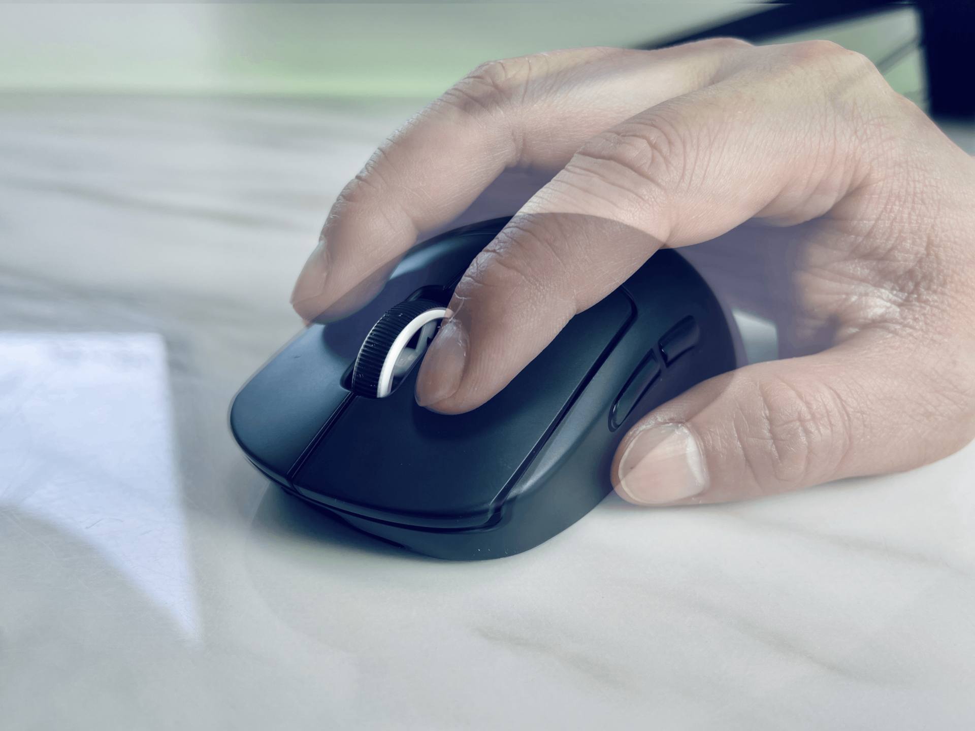 罗技无线键鼠套装解读,罗技gpw2代配什么键盘