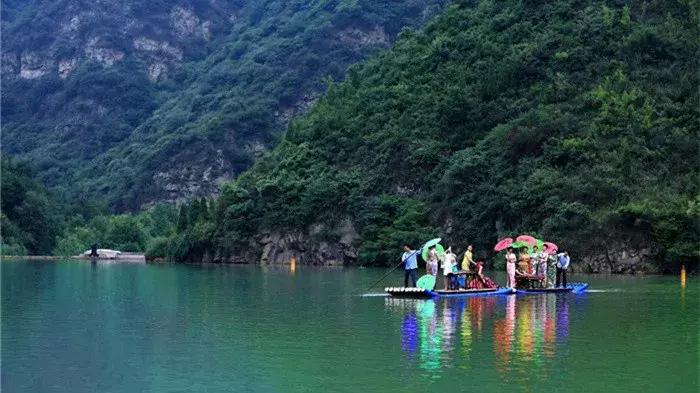 北国温泉二日自由行,赏南昆山山景泡温泉