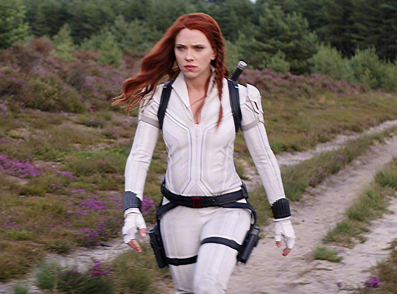 《黑寡妇》的影片细节解析,黑寡妇电影为什么是烂片