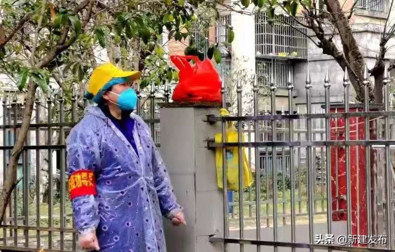 感动防疫人员图片,疫情中记录下的感动镜头