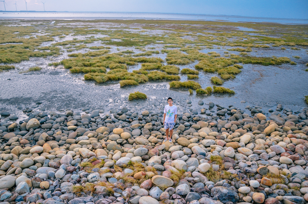 地方叫高美湿地,绝美滩涂,吸引了无数人来打卡日落美景