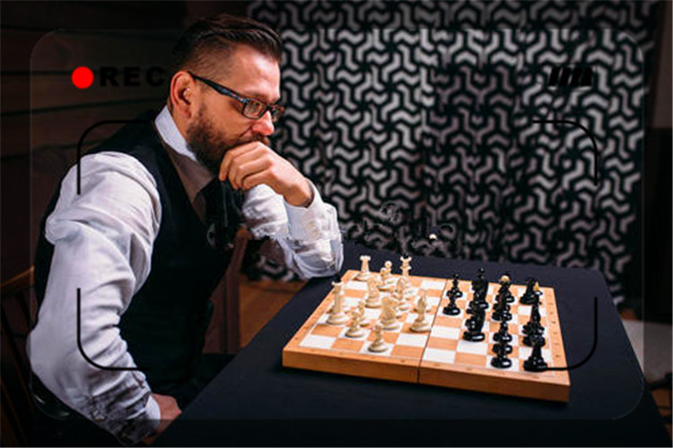 在外漂泊的人最需要什么,一个人40岁还一事无成该怎么办