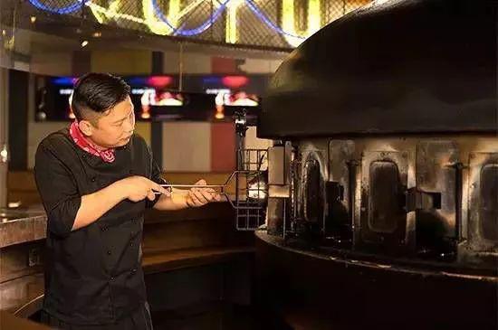 扔二向箔的是哪个文明,扔二向箔