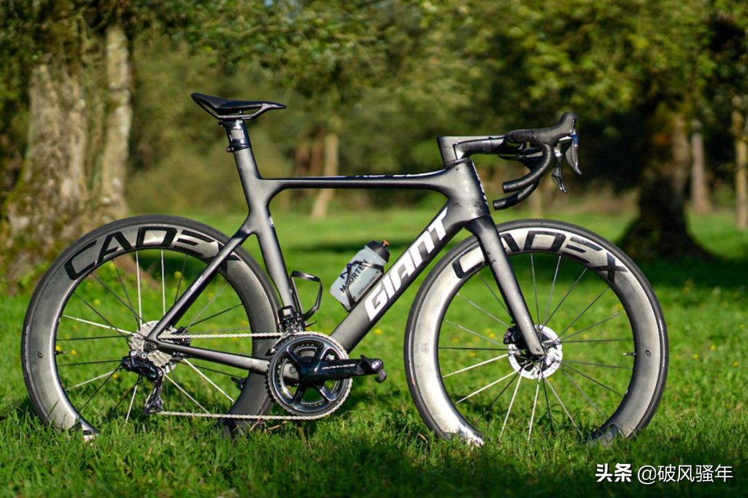 骑车抽筋,骑车抽筋吃什么