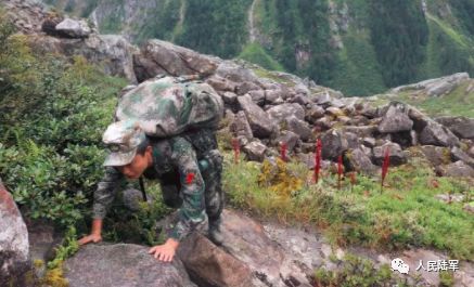 100张中国海防巡逻图,看哭了盘点中国军人的戳泪瞬间