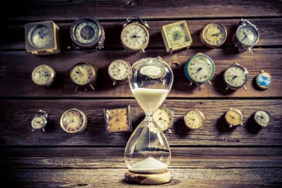 感觉时间越来越慢啦,感觉时间变得好慢