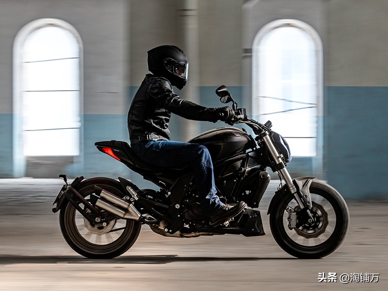 贝纳利502c新款对比阿普利亚300,贝纳利黄龙600和贝纳利502c对比