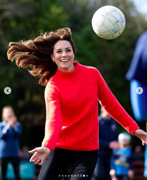 梅根闪亮登场,梅根退出王室后首秀