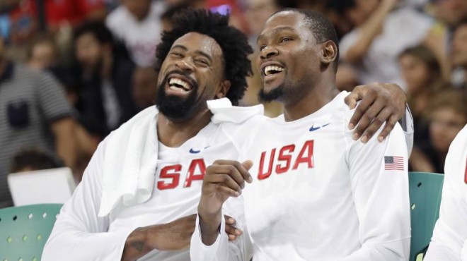 狂送10000件欧文球衣！华人老板出手真阔气，双重羞辱同城死敌？