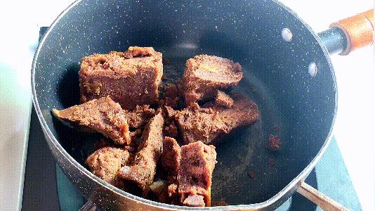 清凉解暑美味的冰粉,好吃的四川冰粉现吃现做冰凉爽口