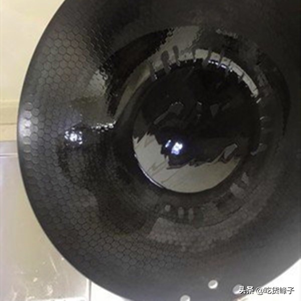 新买的不粘锅正确开锅方法,买来的新锅要怎么处理才能炒菜