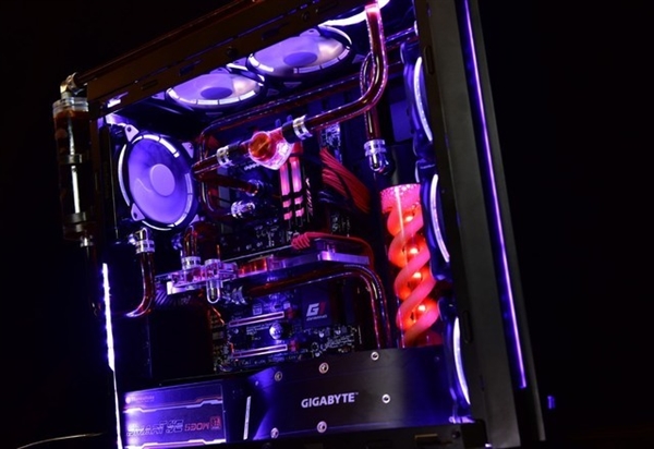 光污染电脑开一晚上耗电,光污染电脑费电吗