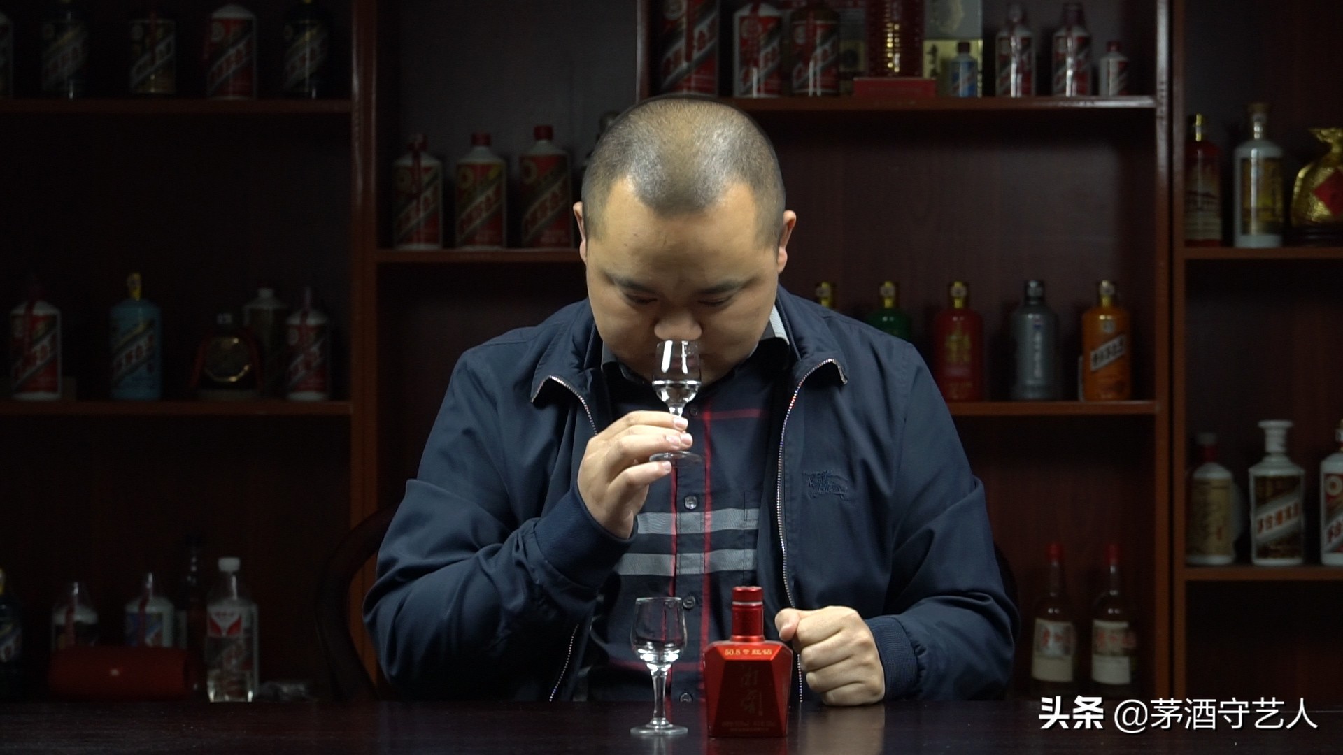 茅酒守艺人品国粹酒,茅酒守艺人坛子酒