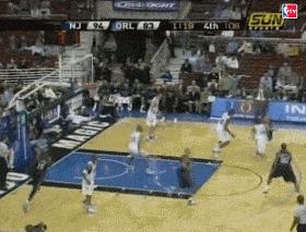 nba2kol文斯卡特98版扣篮动作,文斯卡特大风车扣篮背后角度