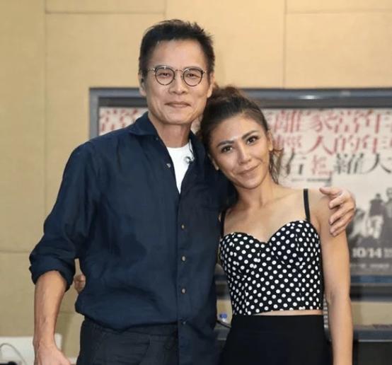 罗大佑与张艾嘉完整版,罗大佑童年张艾嘉