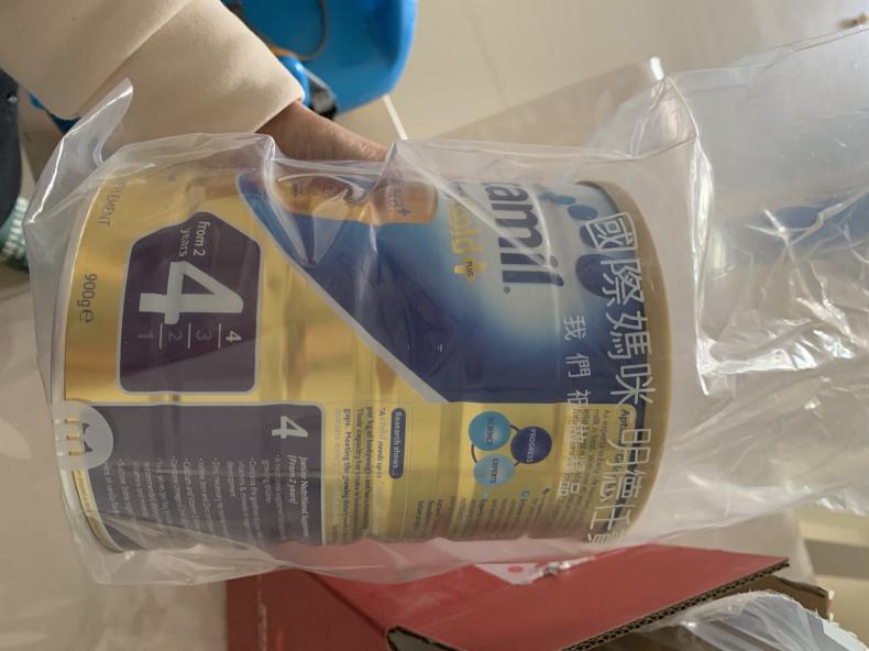 爱他美奶粉经典版和白金版怎么选,爱他美奶粉经典版和白金版的区别