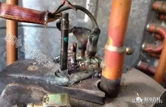 压缩机c柱接零线还是火线,压缩机老是烧接线柱维修办法