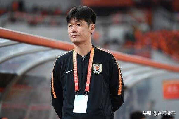 李霄鹏力挺归化球员,李霄鹏上任山东队会受益吗