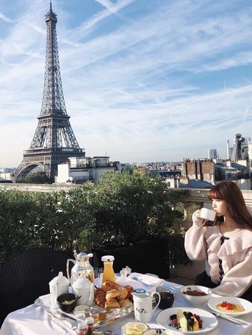 小嶋阳菜，日本宅男最爱的肉肉女孩