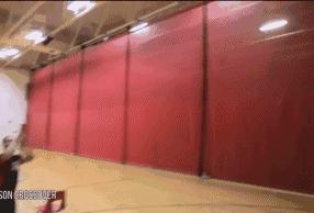 篮球过人教学crossover,篮球必学9种过人技巧视频教程