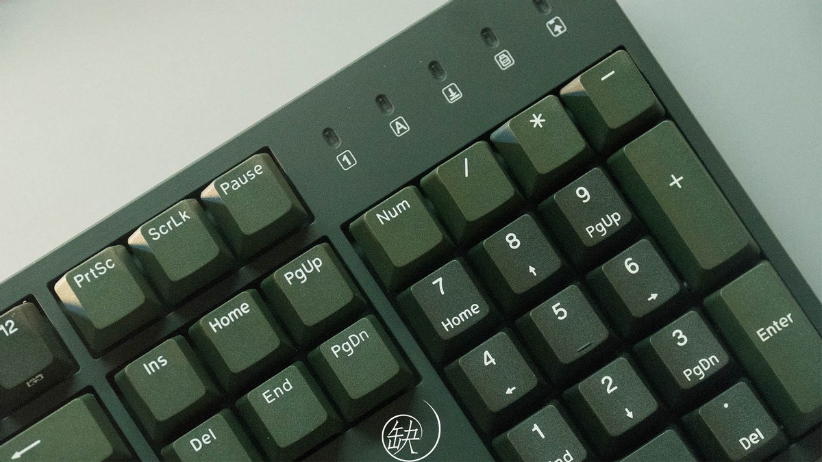 杜伽k310v2白光限定版机械键盘,杜伽k330键盘青轴怎么样