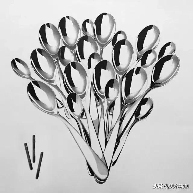 用1支针管笔点画了200小时，结果很惊人