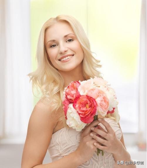 婚后才发现老婆有才艺,结了婚的女人有蓝颜知己