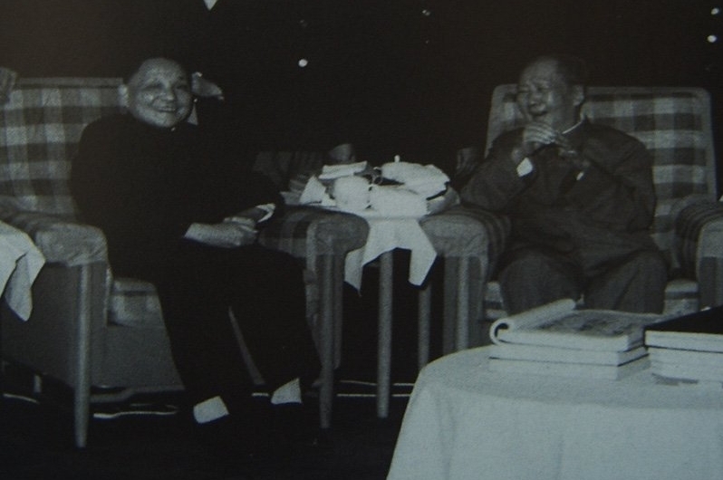 毛主席：“论文论武，*小平邓**都是一把好手！”