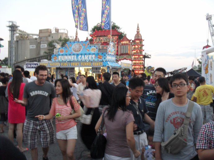 加拿大温哥华和多伦多哪个城市好,多伦多现状