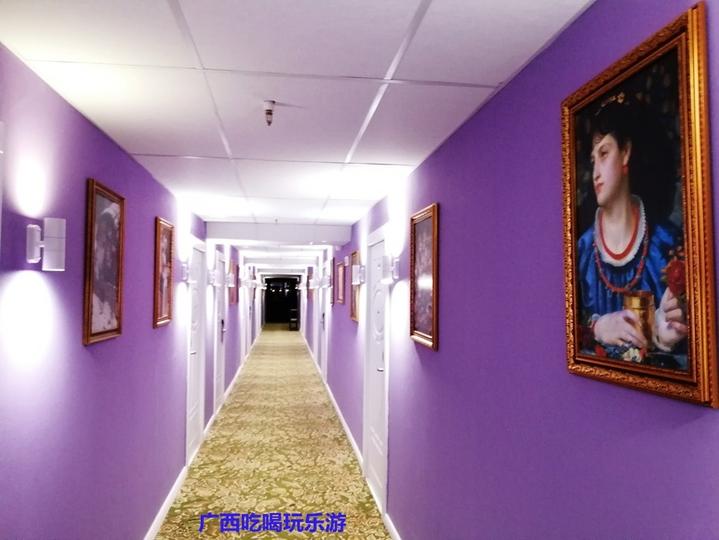 为何俄罗斯酒店的床都很小,俄罗斯晚上酒店