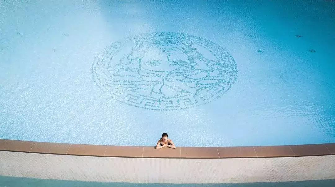 当LVMH、Fendi开始造酒店，安缦都要敬三分