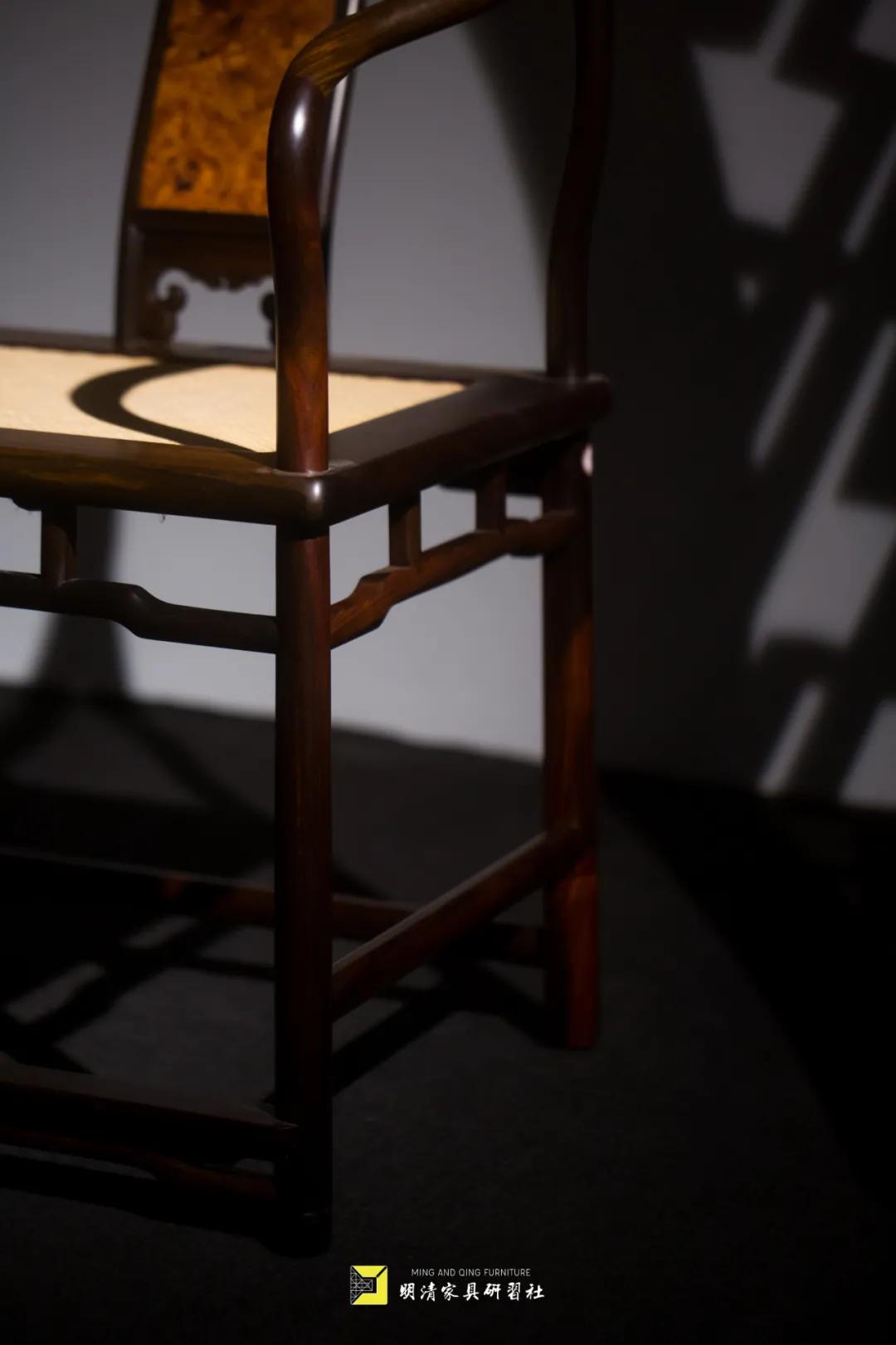 余尝净一室，置一圈椅|影木坊